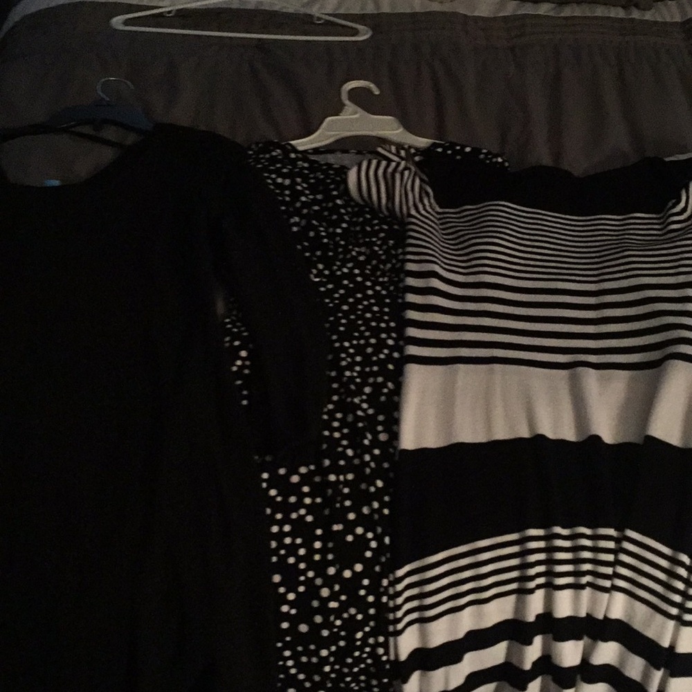 Multiple work dresses - Picture 8 of 8